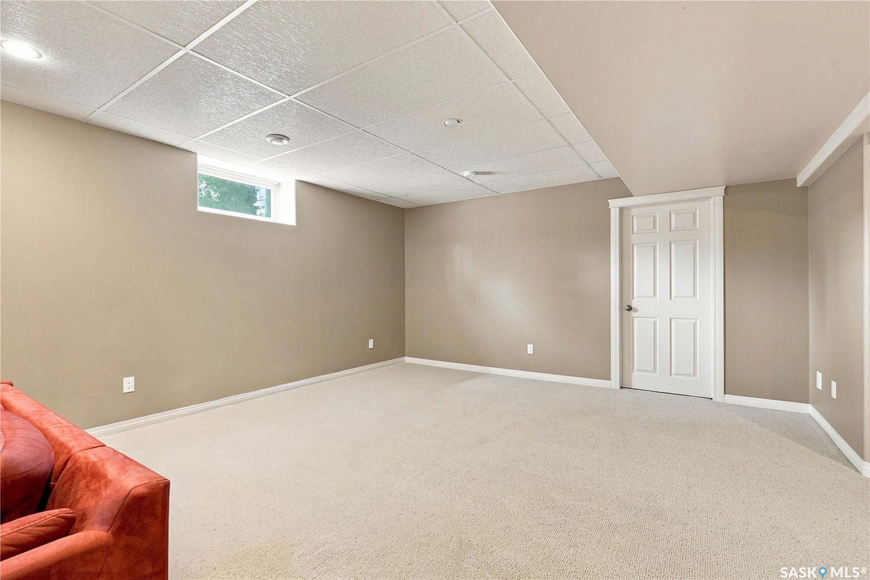 410 Bourgonje Court, Saskatoon SK S7S 1L7