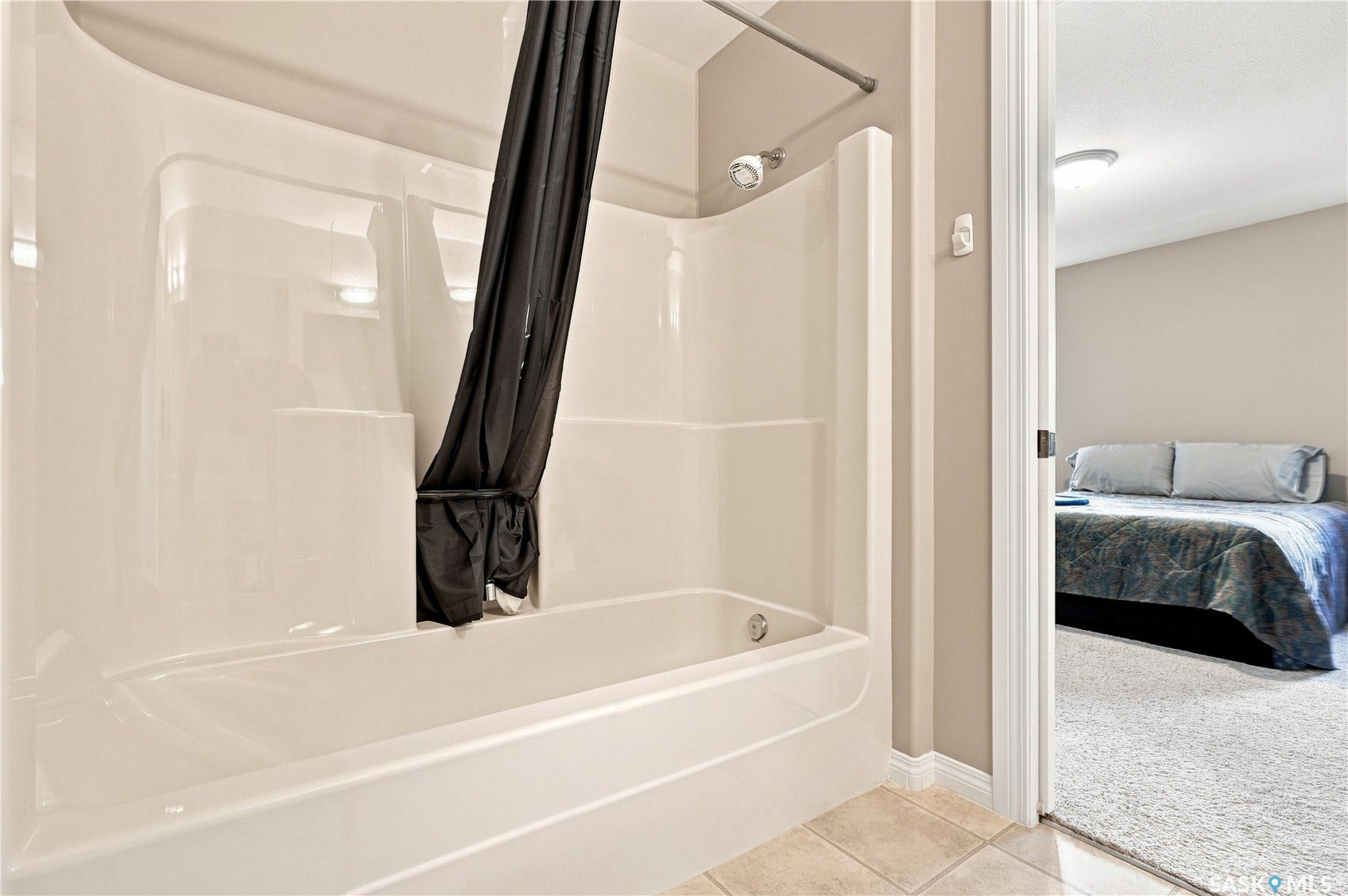 410 Bourgonje Court, Saskatoon SK S7S 1L7