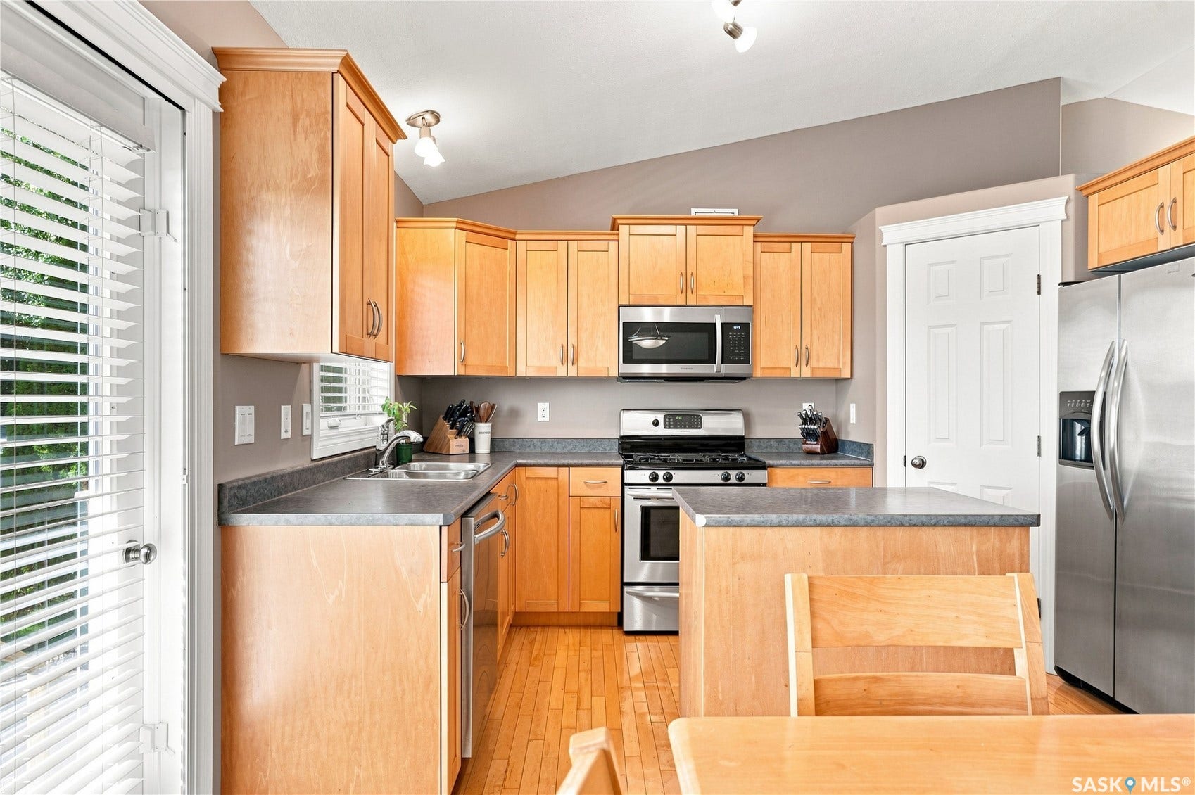 410 Bourgonje Court, Saskatoon SK S7S 1L7