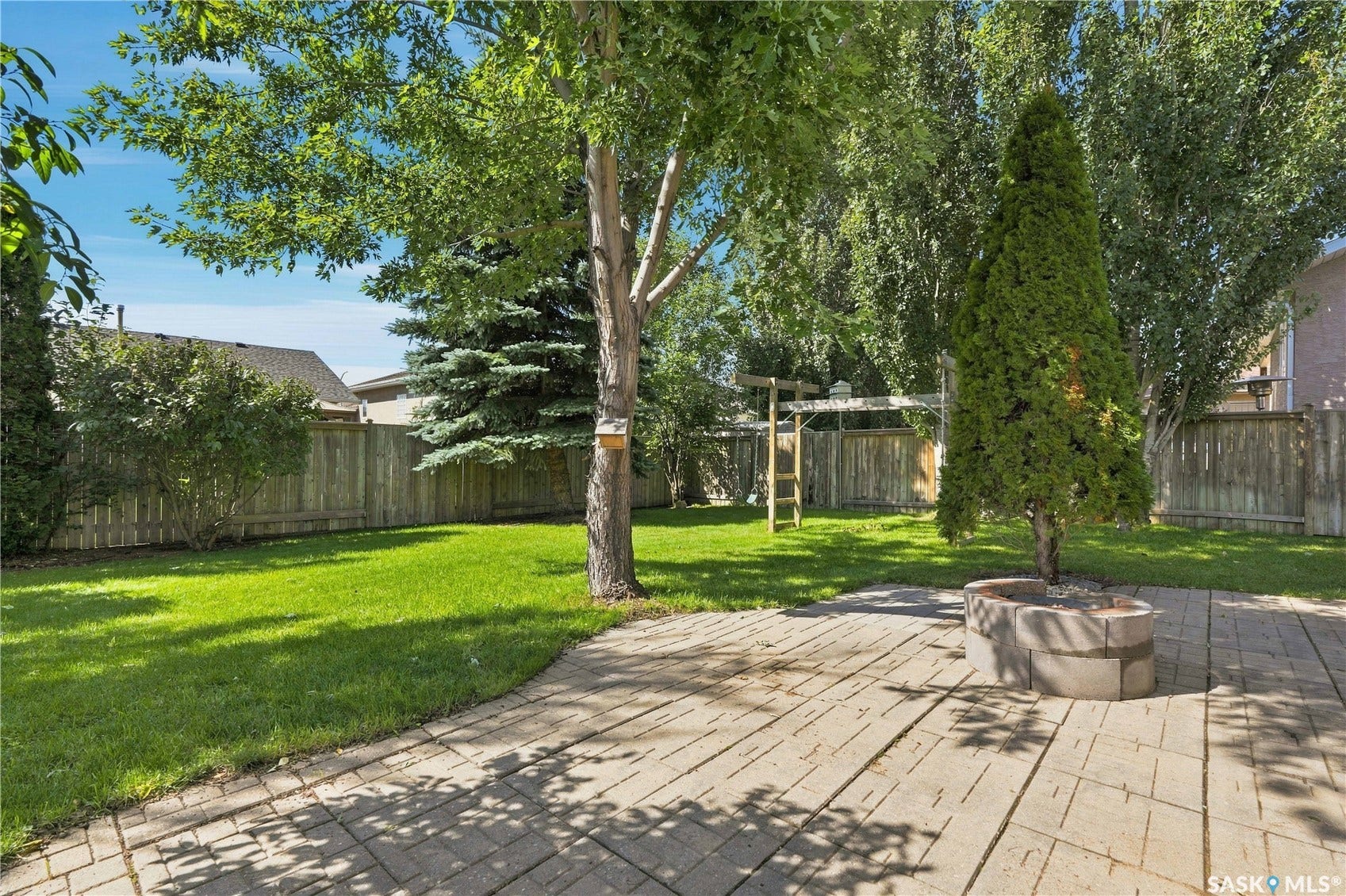410 Bourgonje Court, Saskatoon SK S7S 1L7