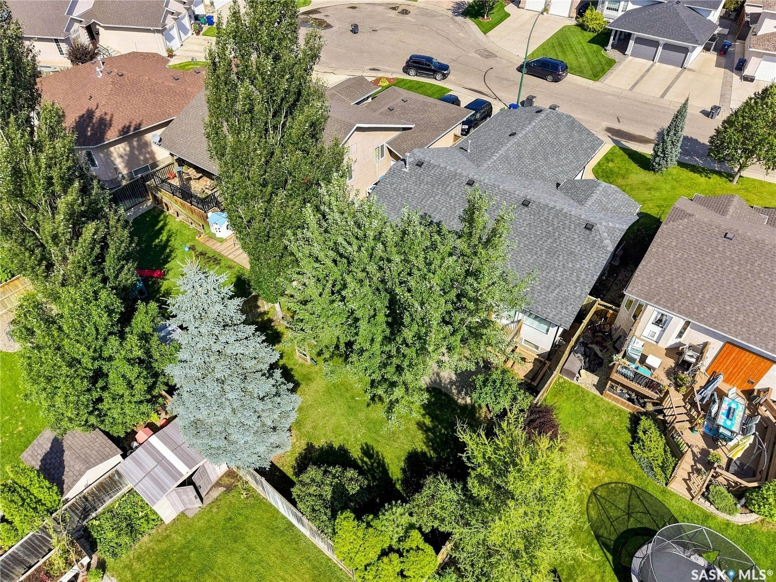 410 Bourgonje Court, Saskatoon SK S7S 1L7