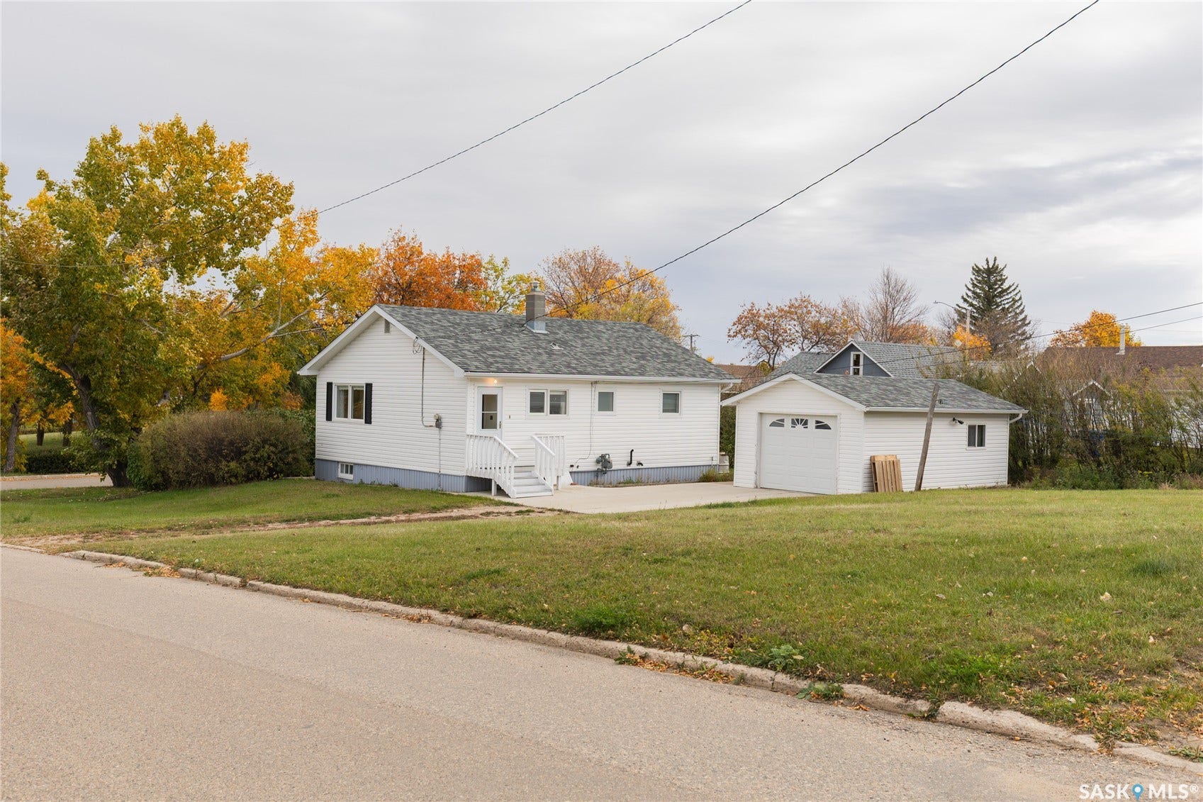 247 Manitoba Avenue, Kerrobert SK S0L 1R0