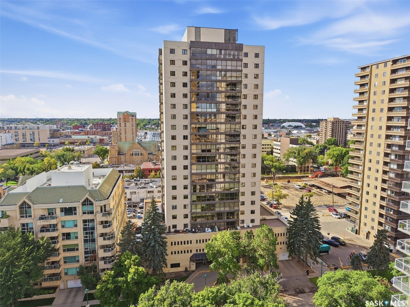 315 5th Avenue N, #1702, Saskatoon SK S7K 5Z8
