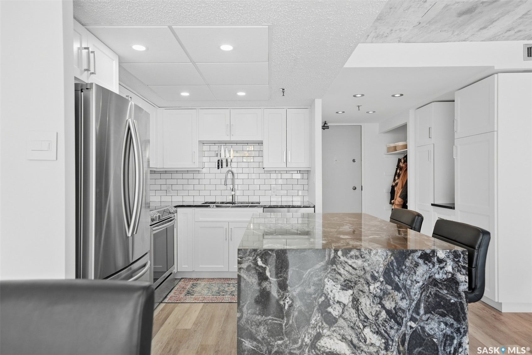 315 5th Avenue N, #1702, Saskatoon SK S7K 5Z8