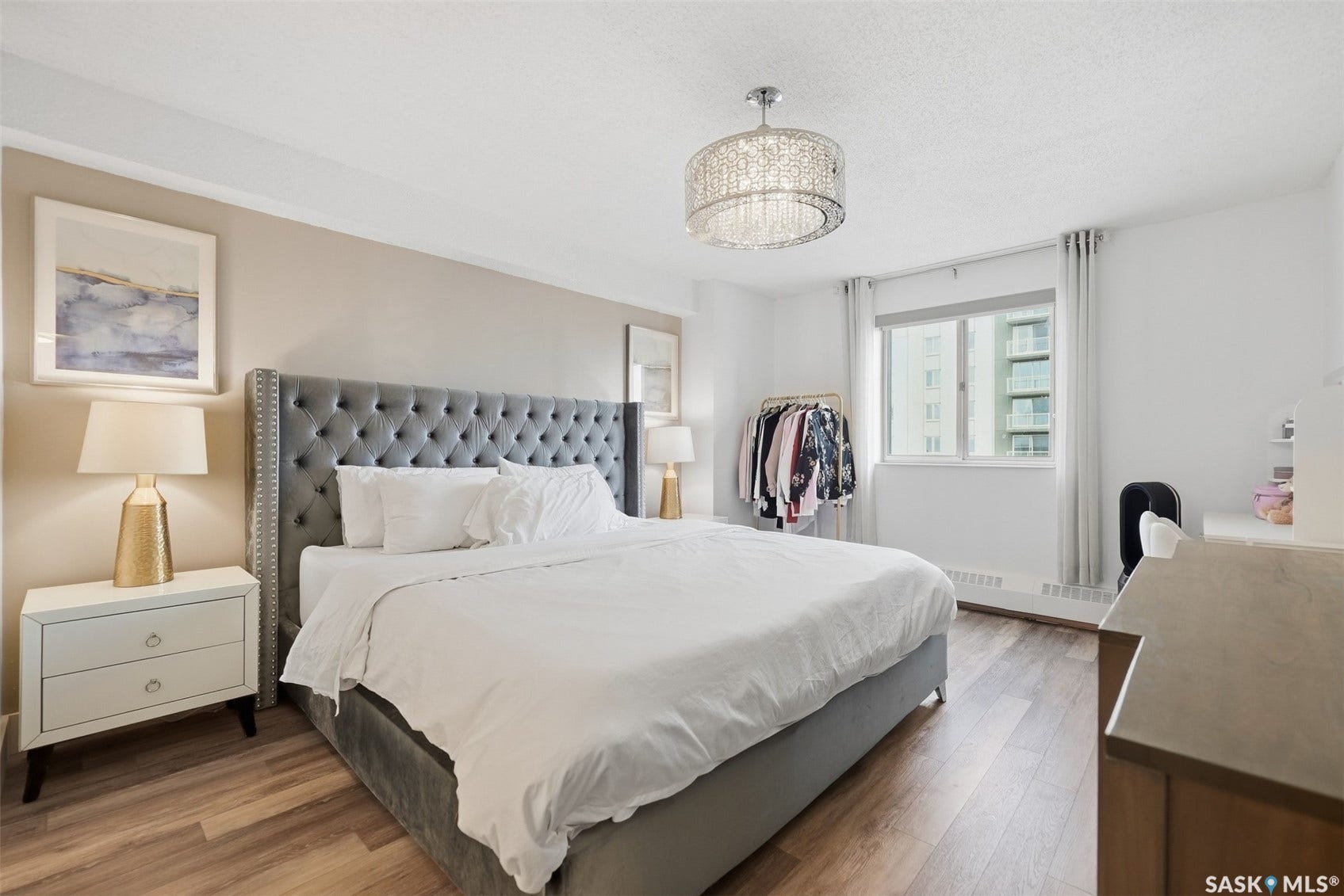315 5th Avenue N, #1702, Saskatoon SK S7K 5Z8