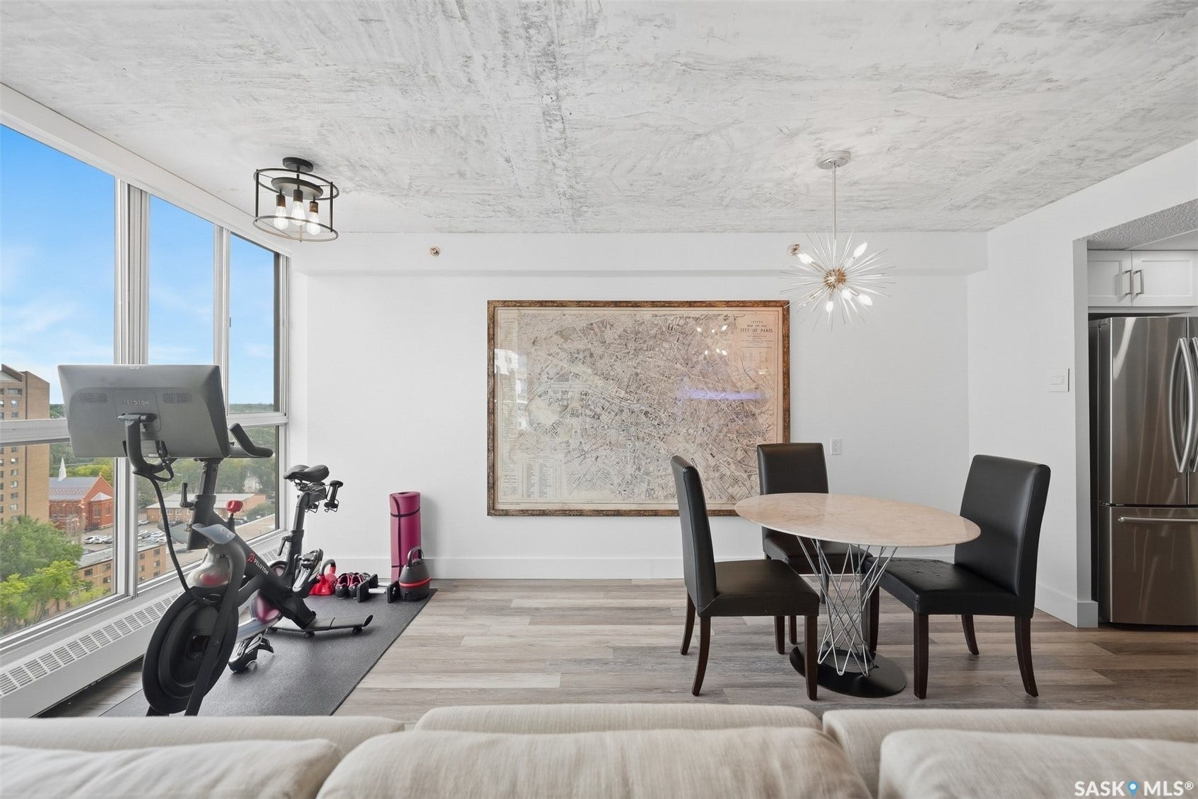 315 5th Avenue N, #1702, Saskatoon SK S7K 5Z8