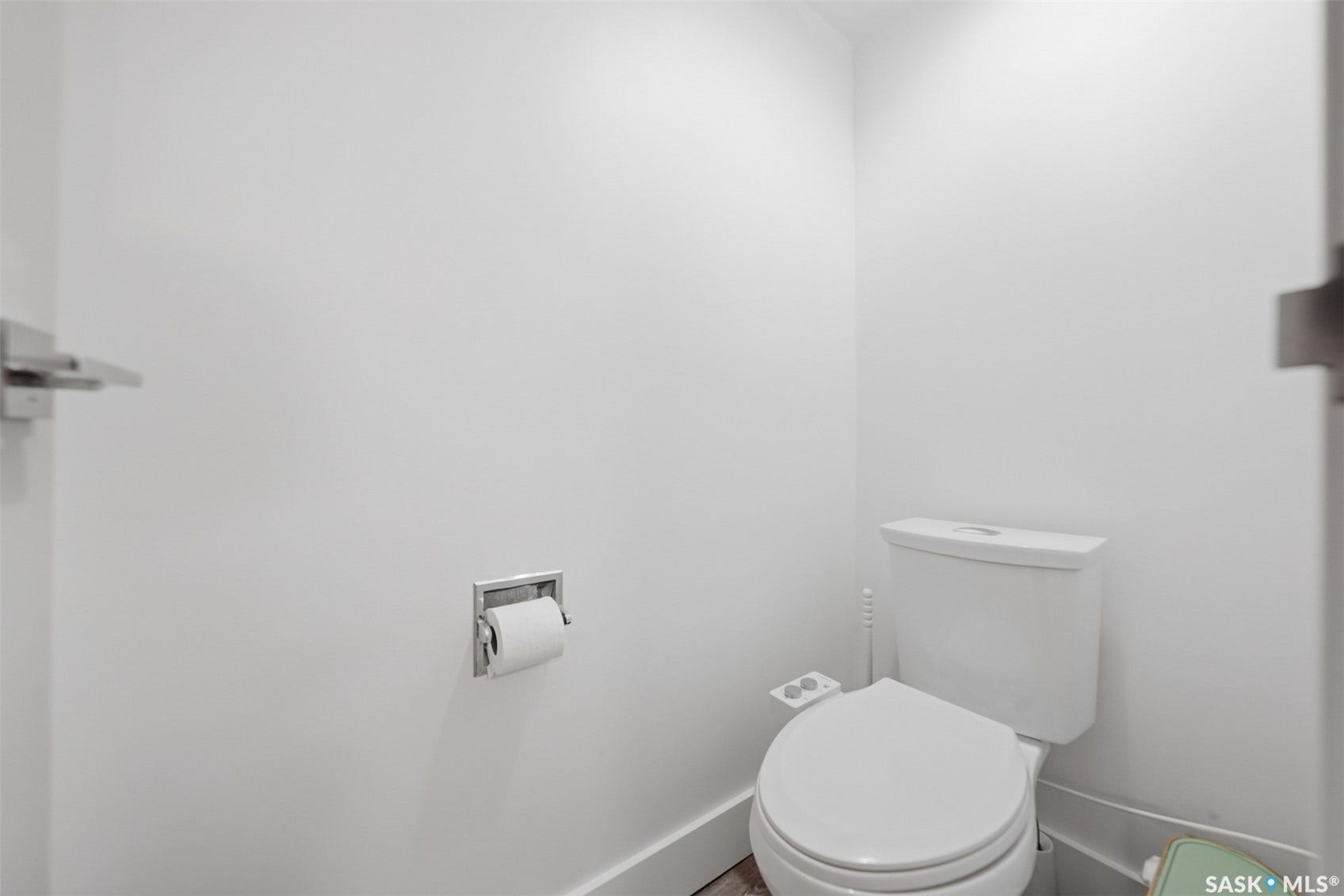 315 5th Avenue N, #1702, Saskatoon SK S7K 5Z8