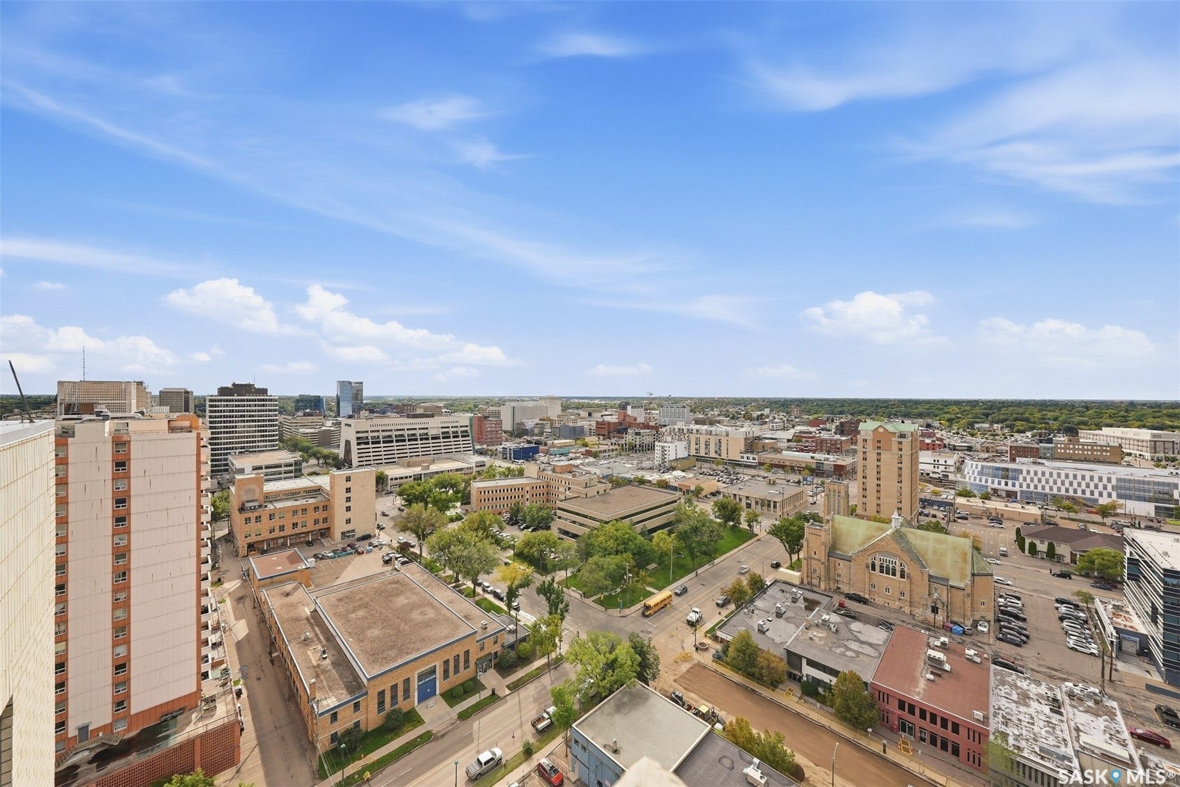 315 5th Avenue N, #1702, Saskatoon SK S7K 5Z8