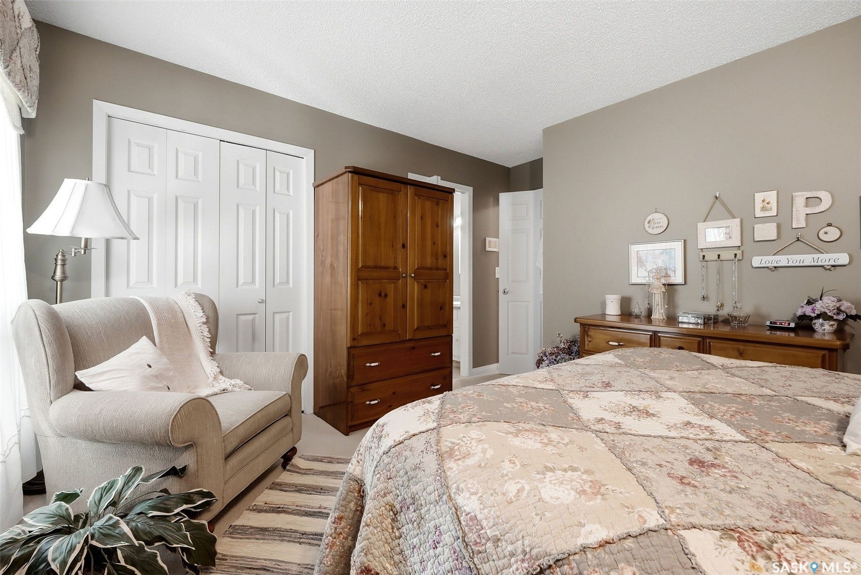 11 Green Meadow Road, Regina SK S4V 0A4