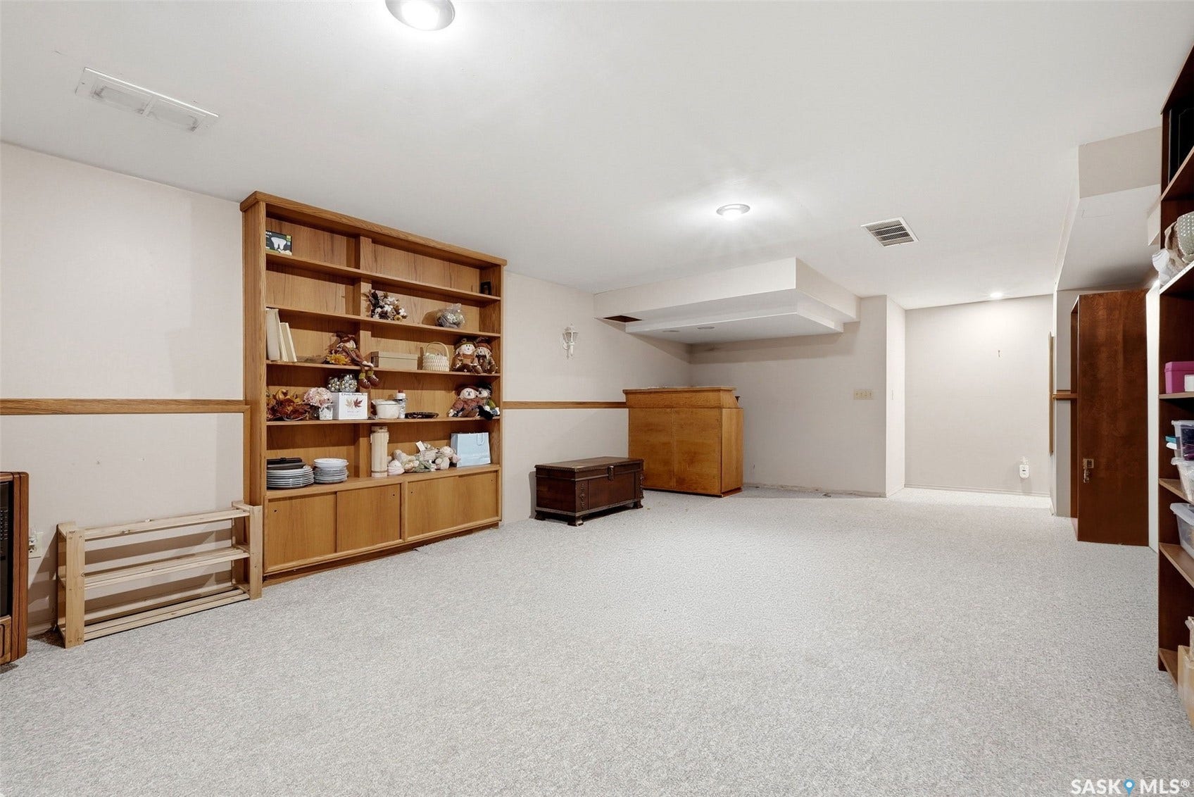 11 Green Meadow Road, Regina SK S4V 0A4
