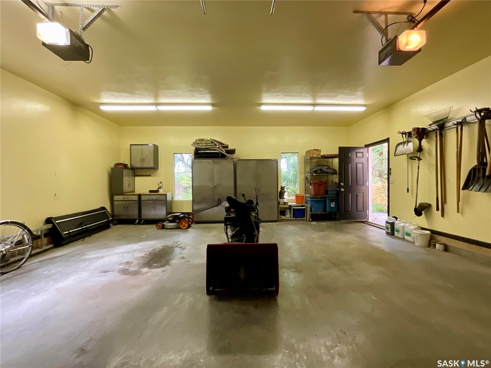 1 Pompano Bay, Pilot Butte SK S4L 1B7