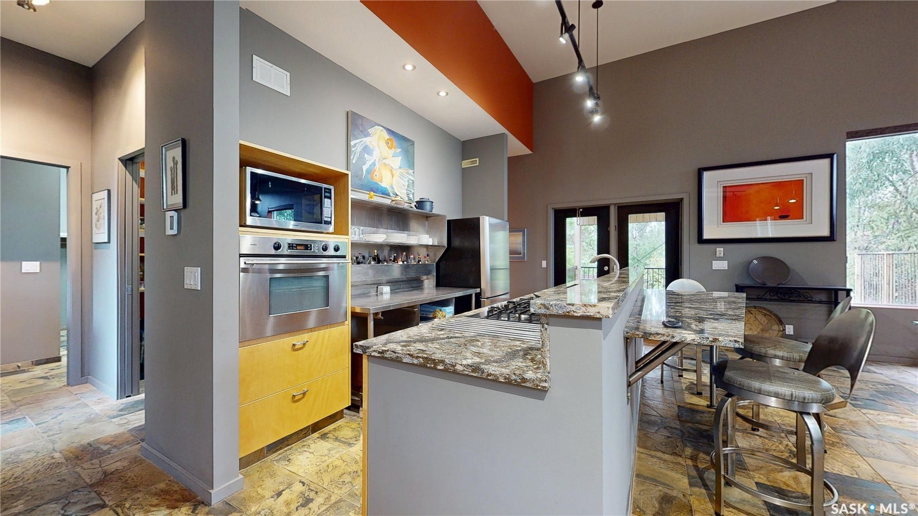1 Pompano Bay, Pilot Butte SK S4L 1B7