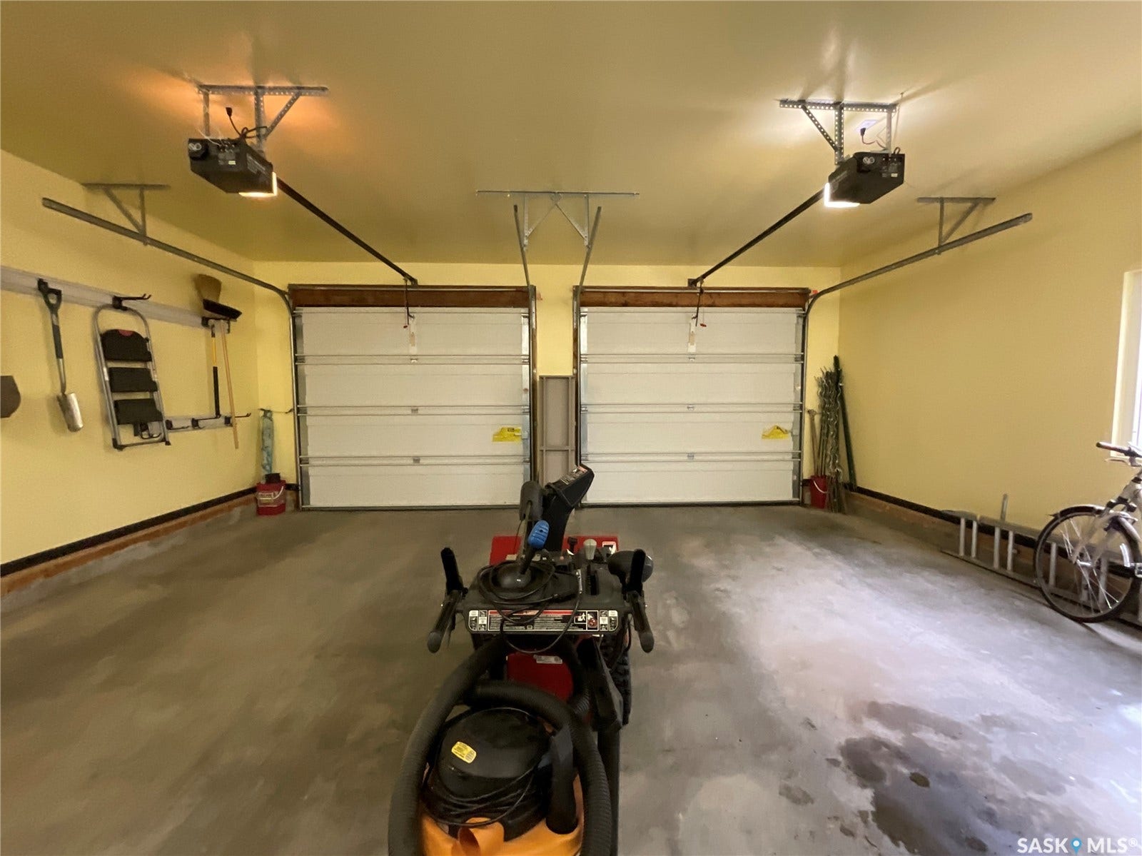 1 Pompano Bay, Pilot Butte SK S4L 1B7
