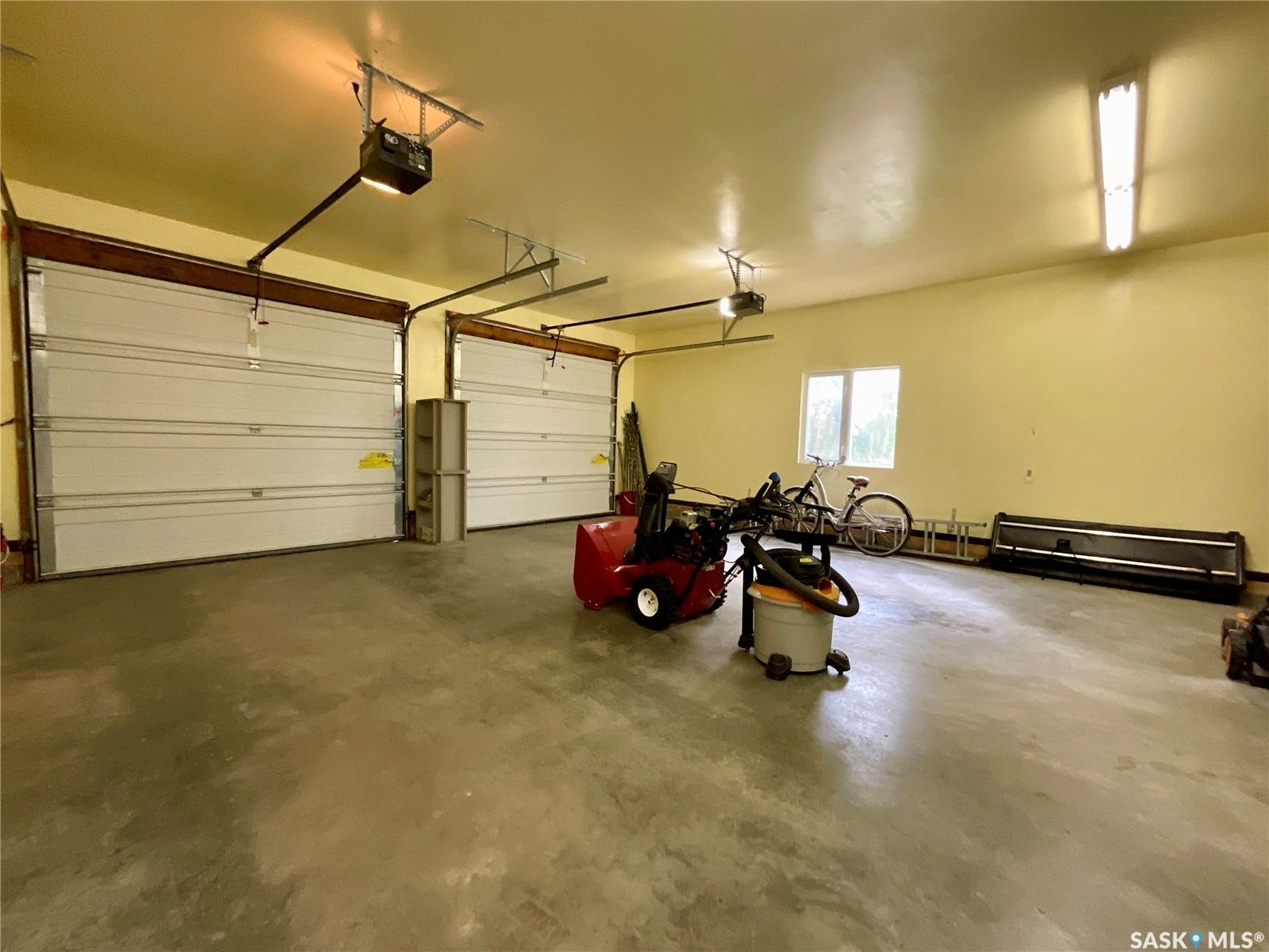 1 Pompano Bay, Pilot Butte SK S4L 1B7