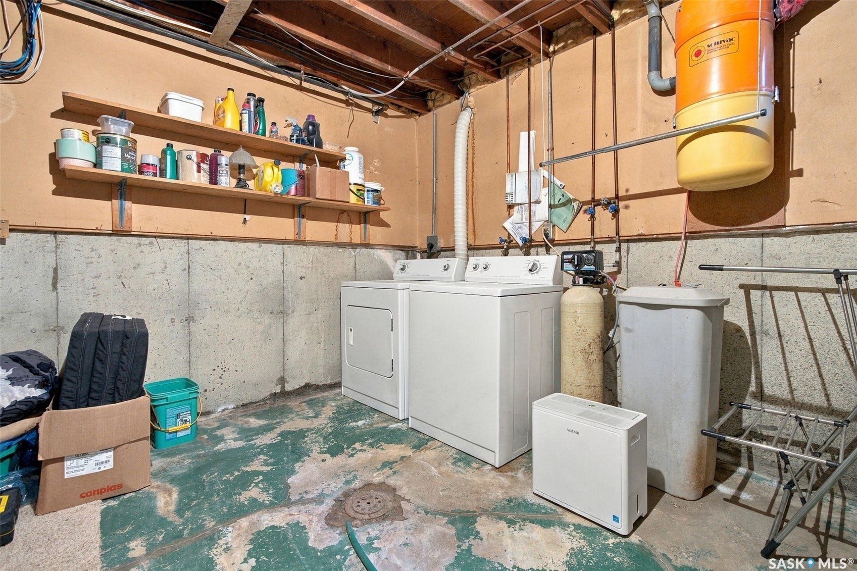 Laundry area