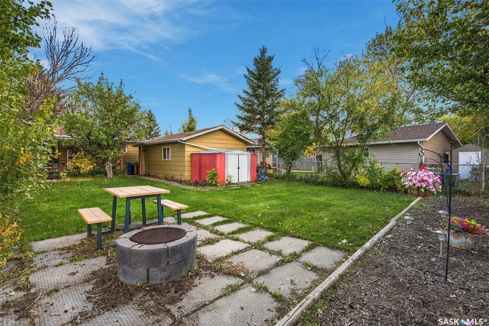 38 Petersmeyer Street, Regina SK S4R 7P7