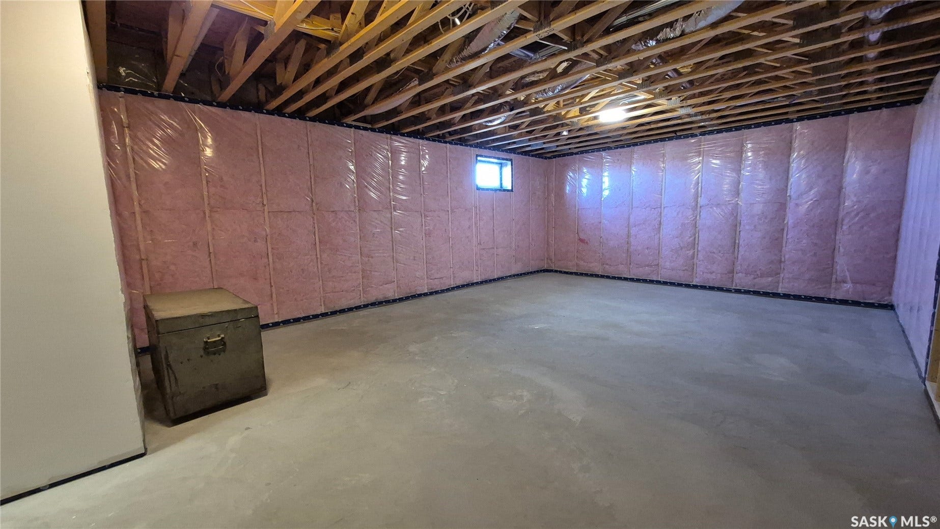 5 Aaron Court, Pilot Butte SK S0G 3Z0