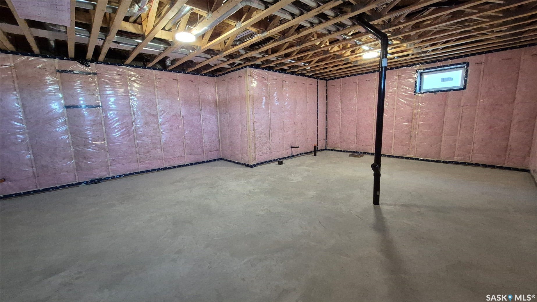 5 Aaron Court, Pilot Butte SK S0G 3Z0
