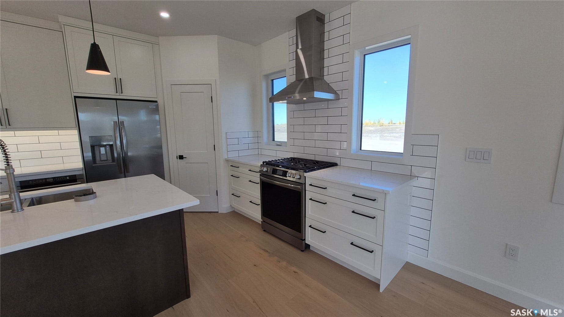 5 Aaron Court, Pilot Butte SK S0G 3Z0