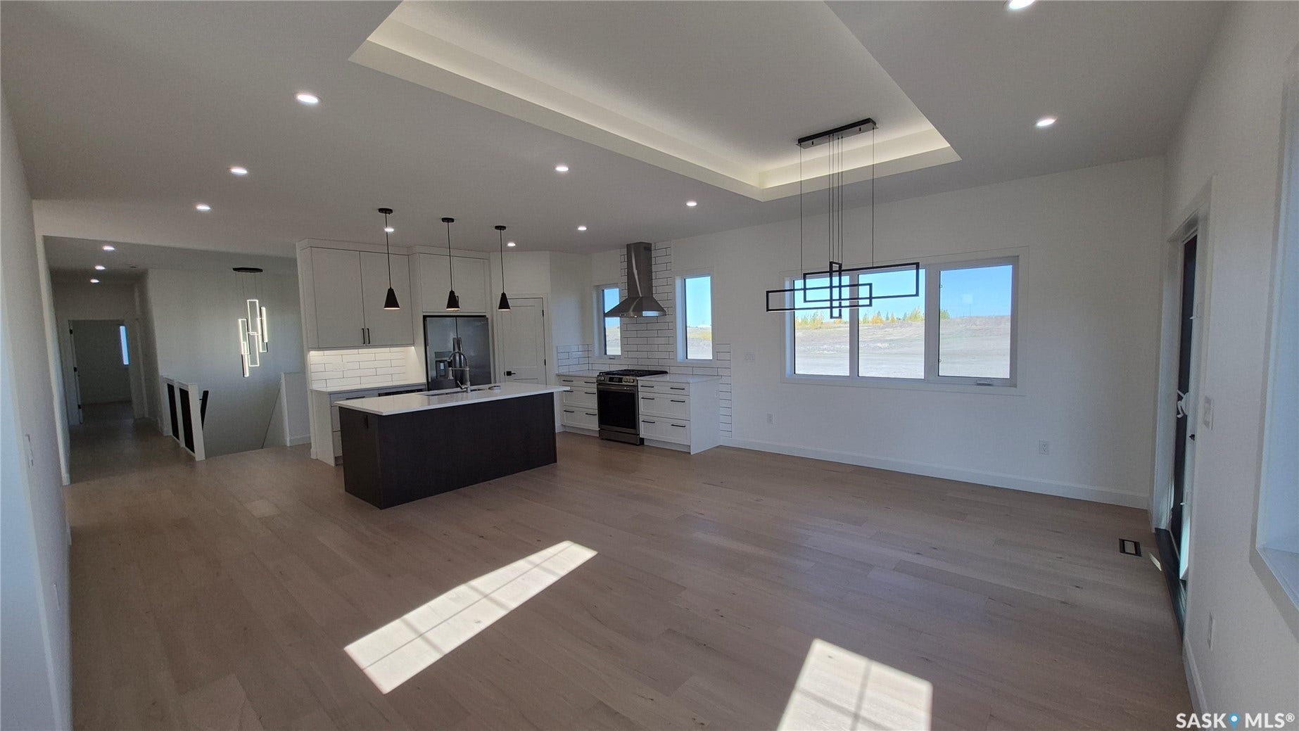 5 Aaron Court, Pilot Butte SK S0G 3Z0