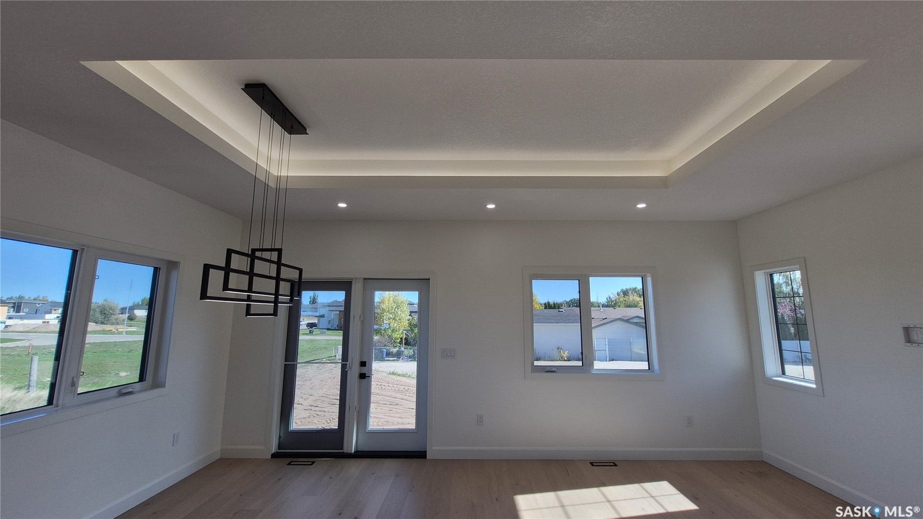 5 Aaron Court, Pilot Butte SK S0G 3Z0
