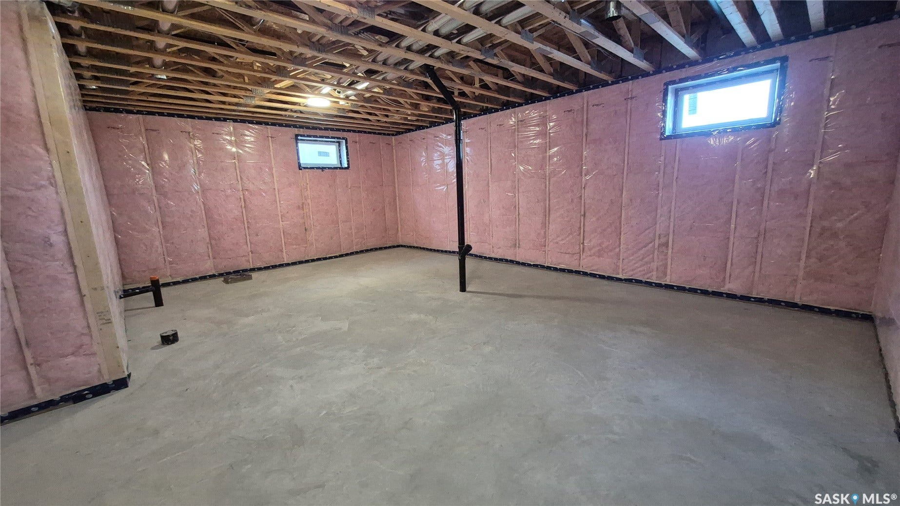 5 Aaron Court, Pilot Butte SK S0G 3Z0