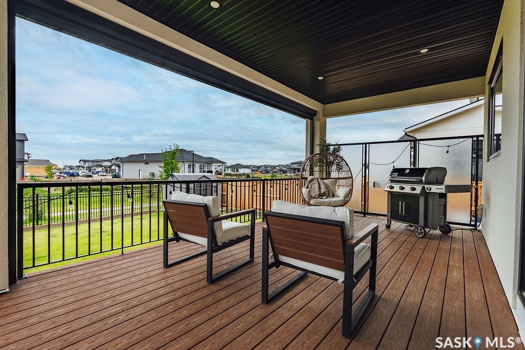 656 Pepper Bend, Saskatoon SK S7V 1T3