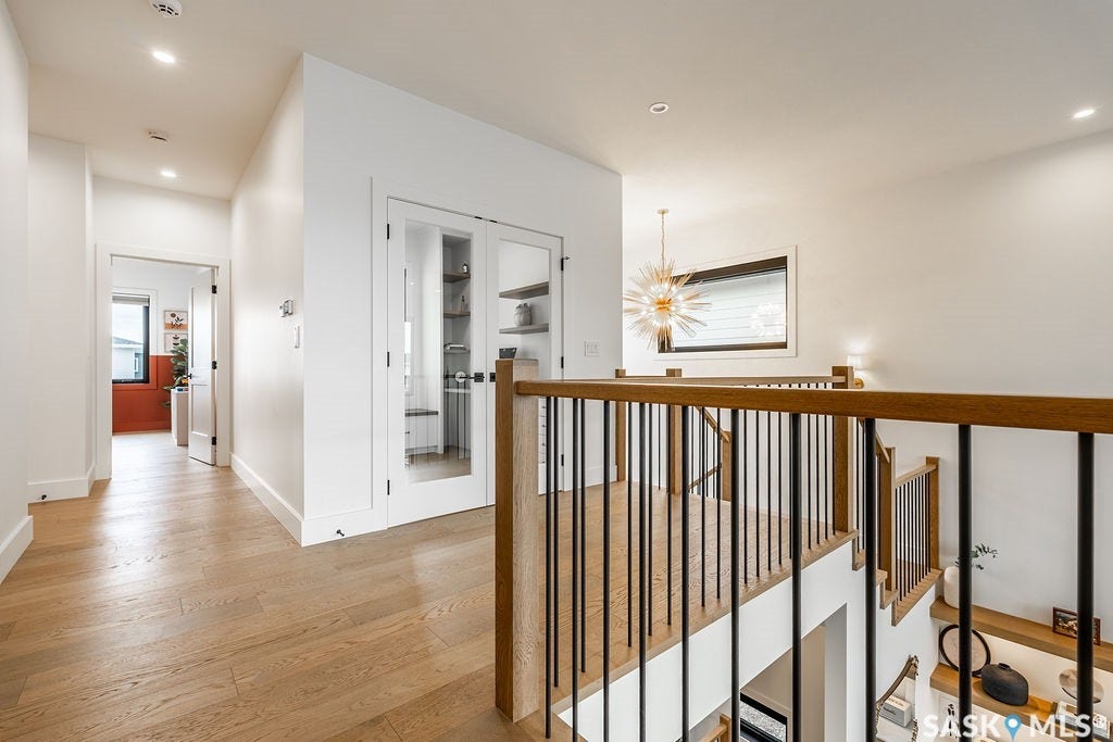 656 Pepper Bend, Saskatoon SK S7V 1T3