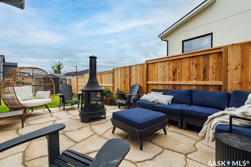 656 Pepper Bend, Saskatoon SK S7V 1T3