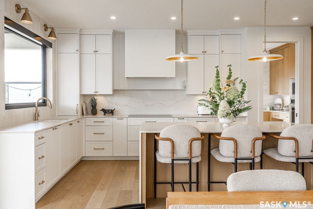 656 Pepper Bend, Saskatoon SK S7V 1T3