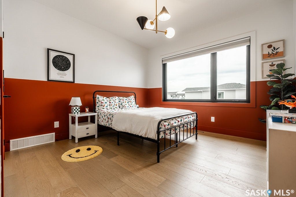 656 Pepper Bend, Saskatoon SK S7V 1T3
