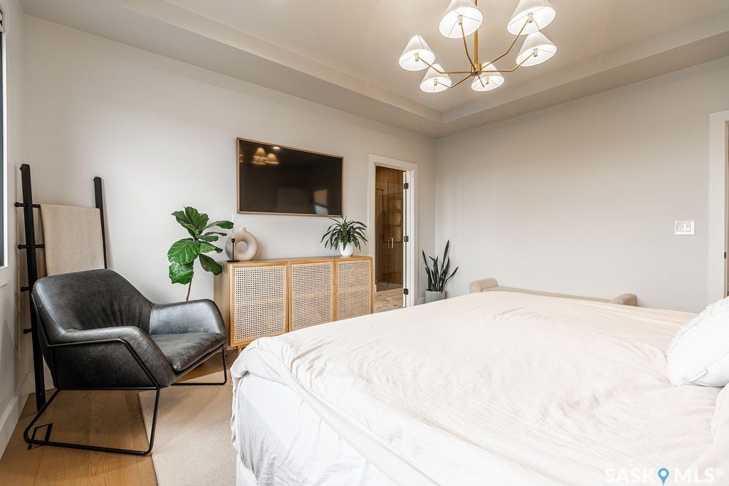 656 Pepper Bend, Saskatoon SK S7V 1T3