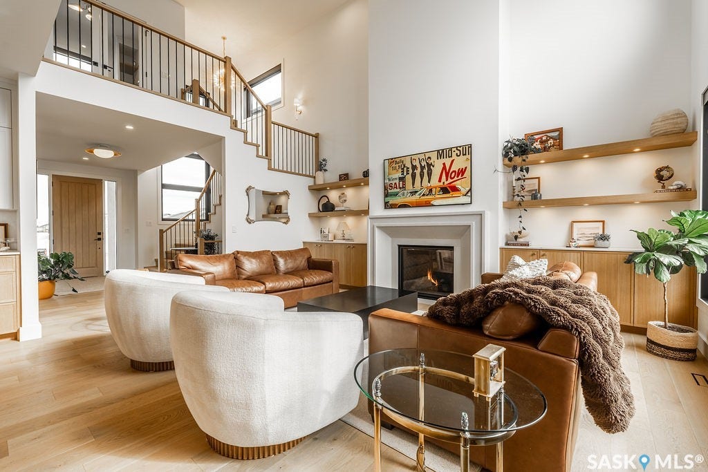 656 Pepper Bend, Saskatoon SK S7V 1T3