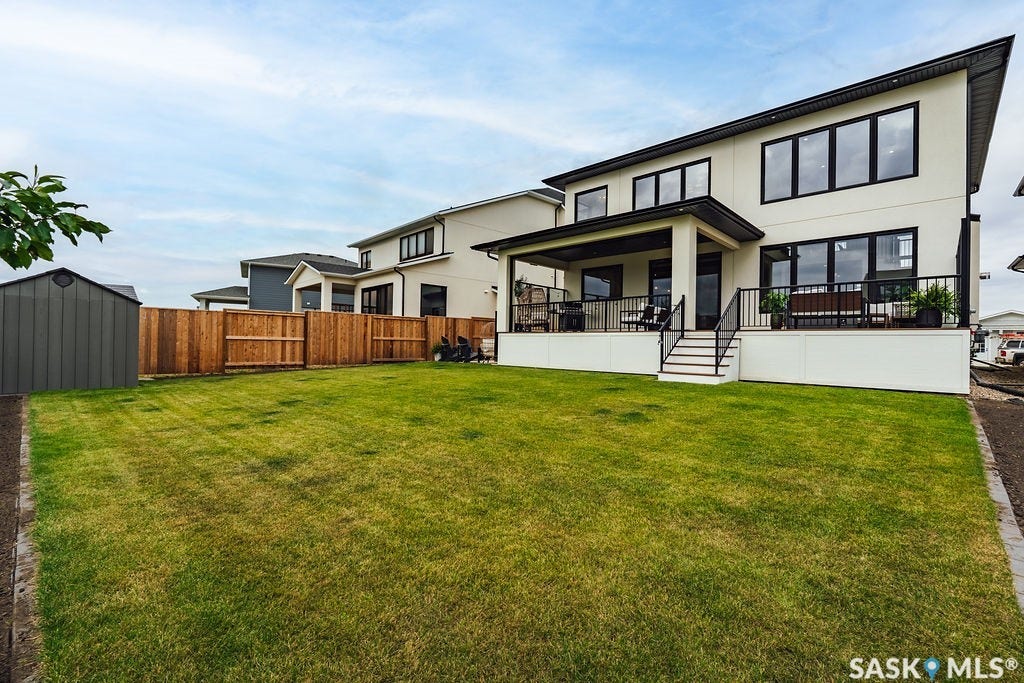 656 Pepper Bend, Saskatoon SK S7V 1T3