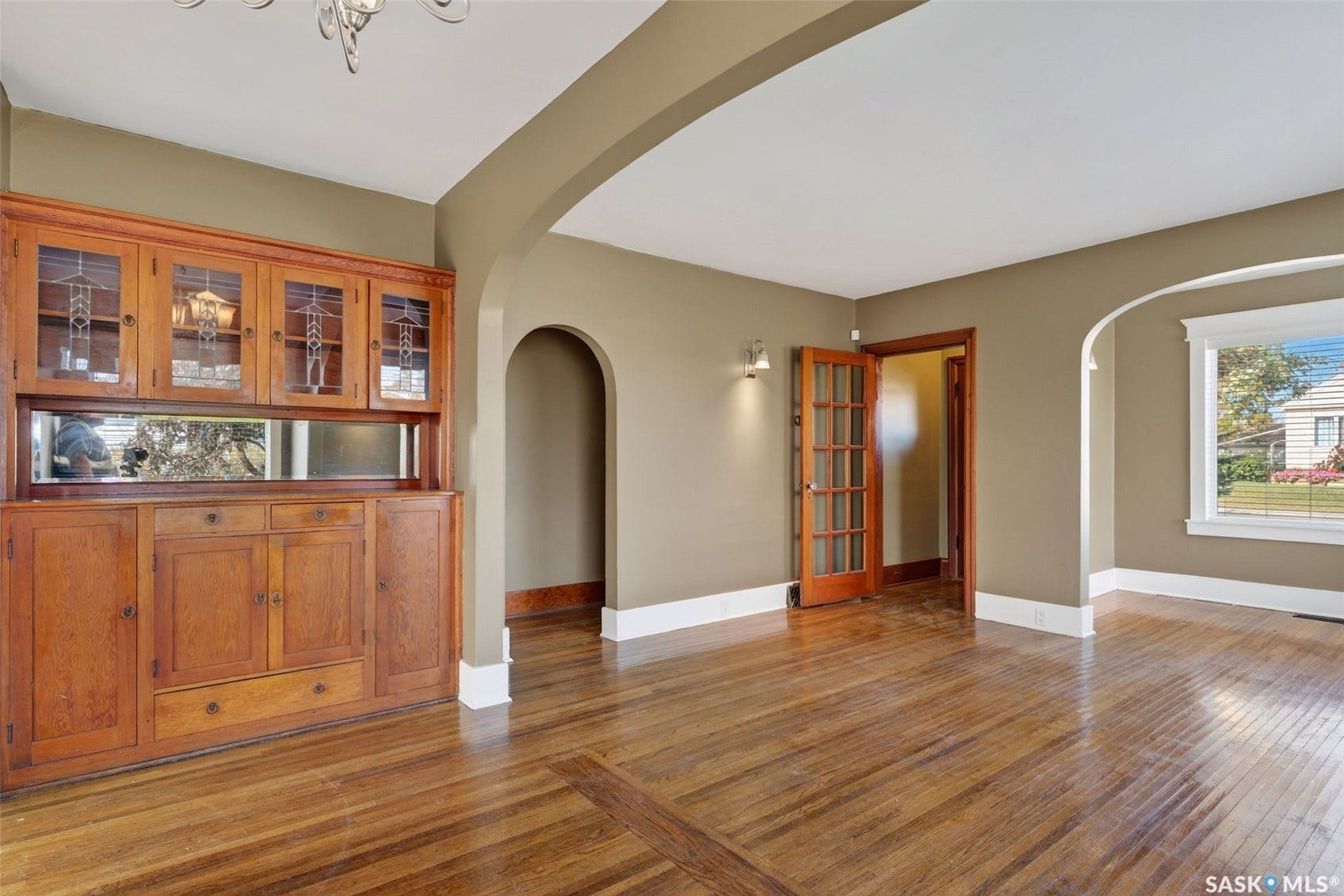 347 8th Street E, Prince Albert SK S6V 0W1