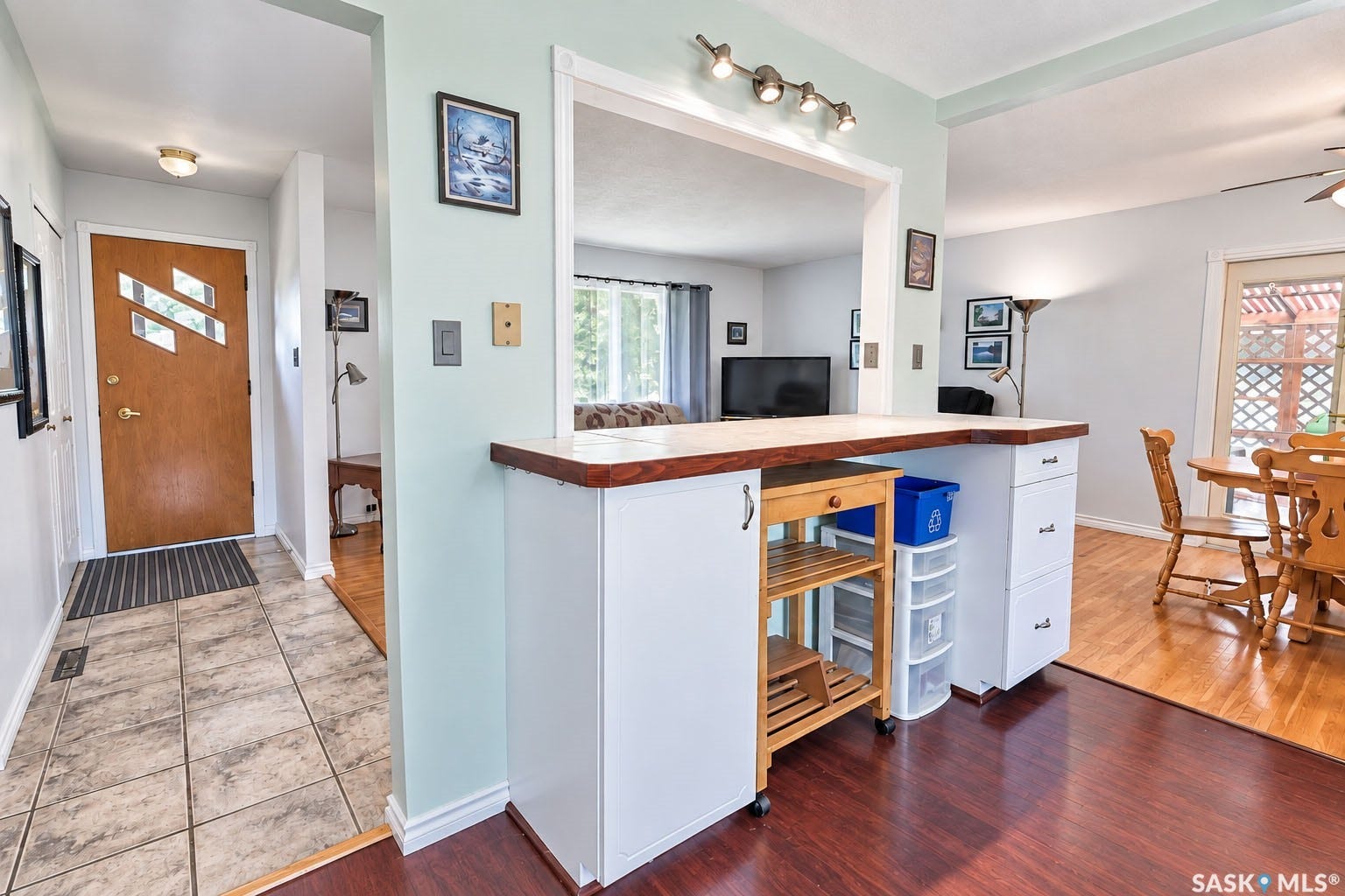 2338 McDonald Avenue, Prince Albert SK S6V 2V6