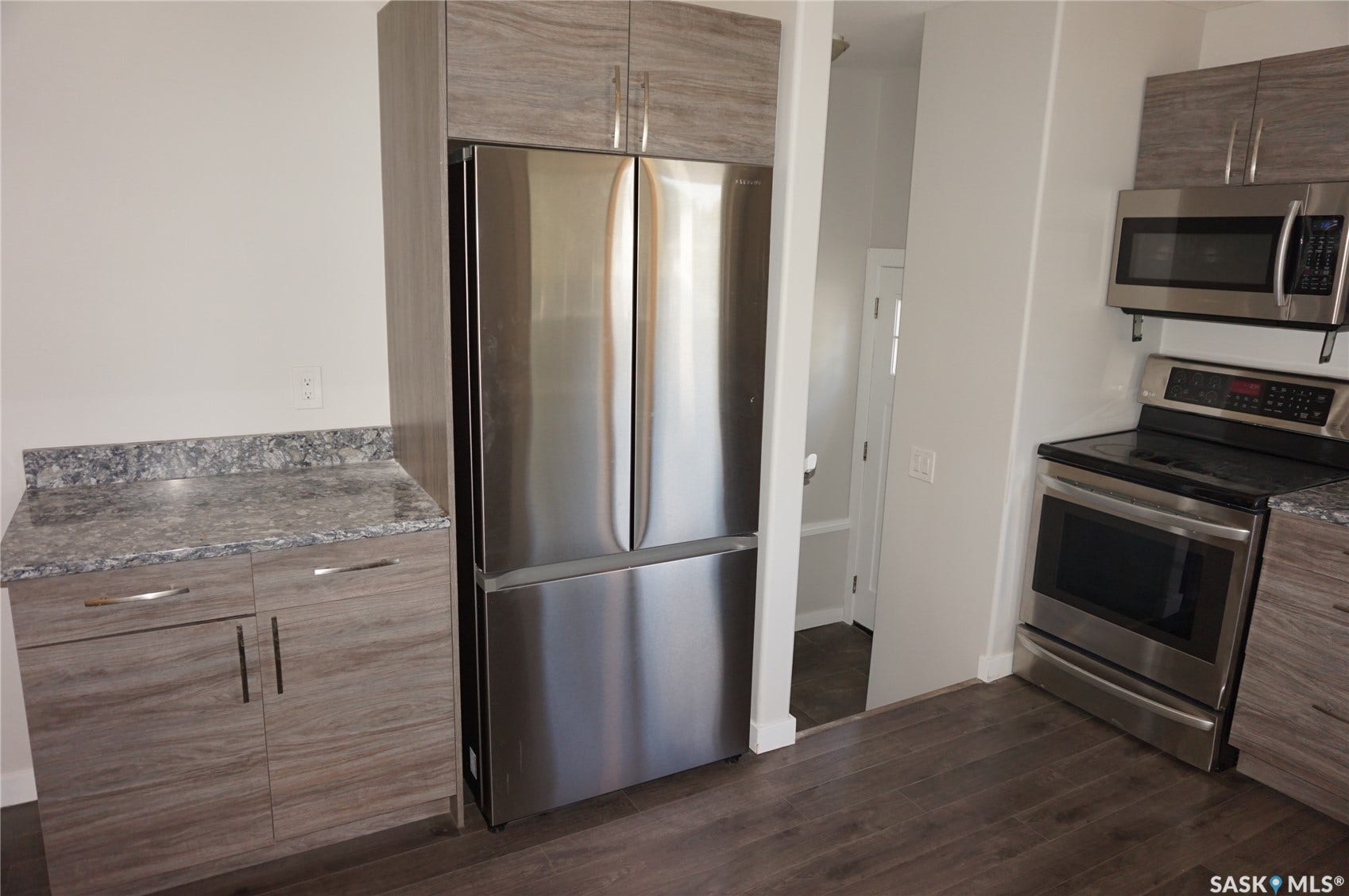 Appliances included