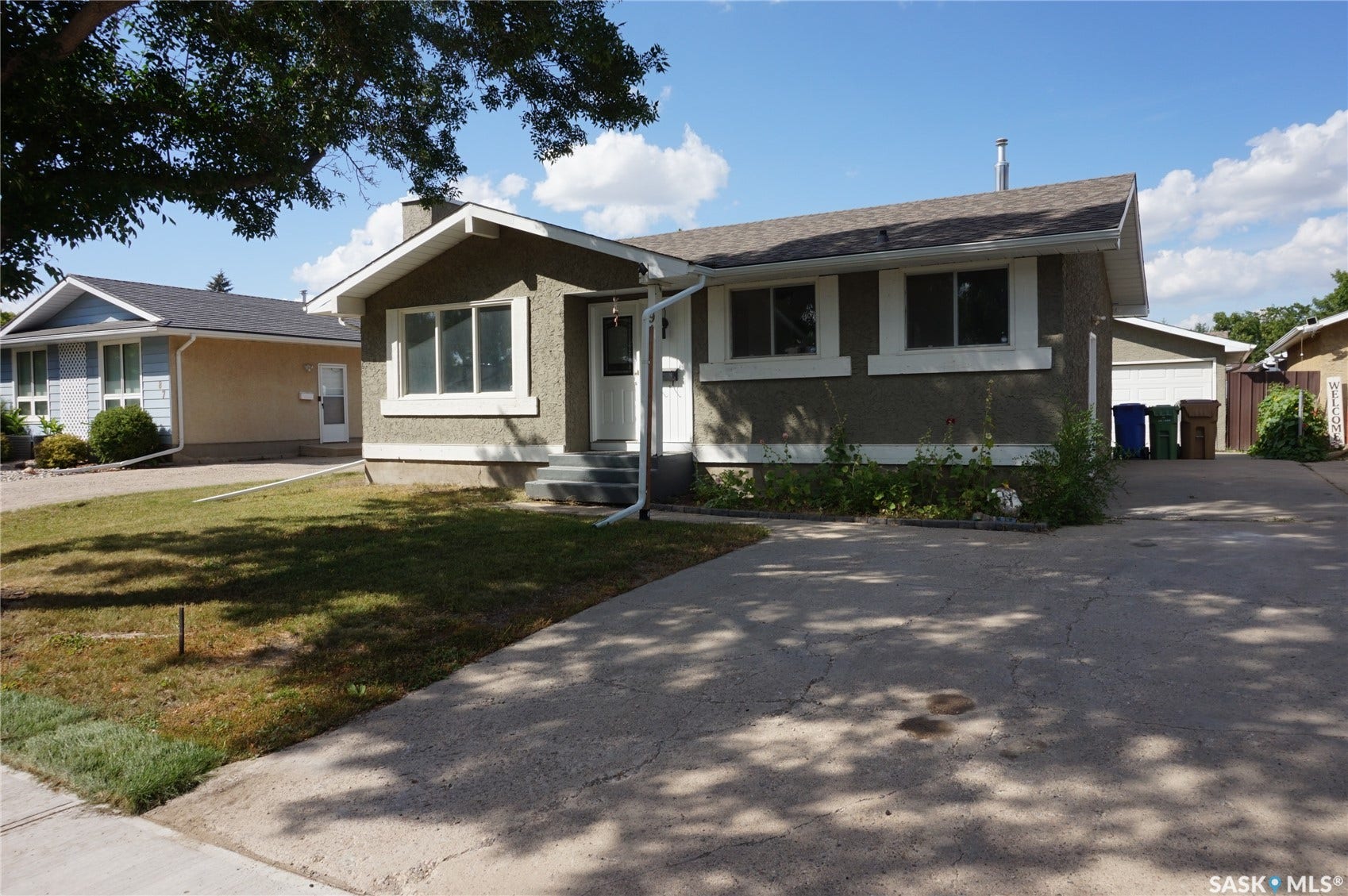 Welcome Home
91 Plant Cres.