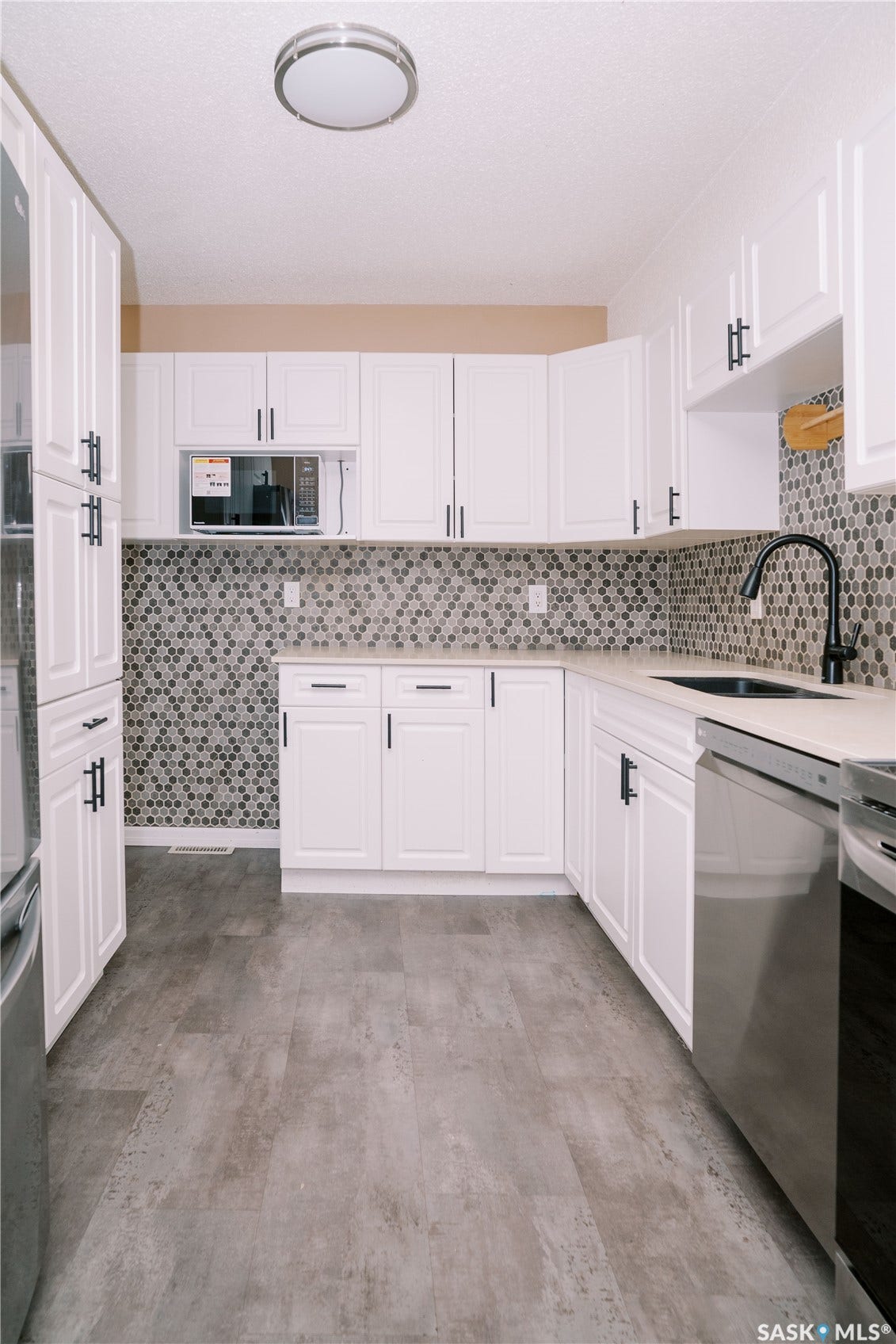 510 Prairie Avenue, #416, Saskatoon SK S7N 2V4 510 Prairie Avenue, #416, Saskatoon SK S7N 2V4