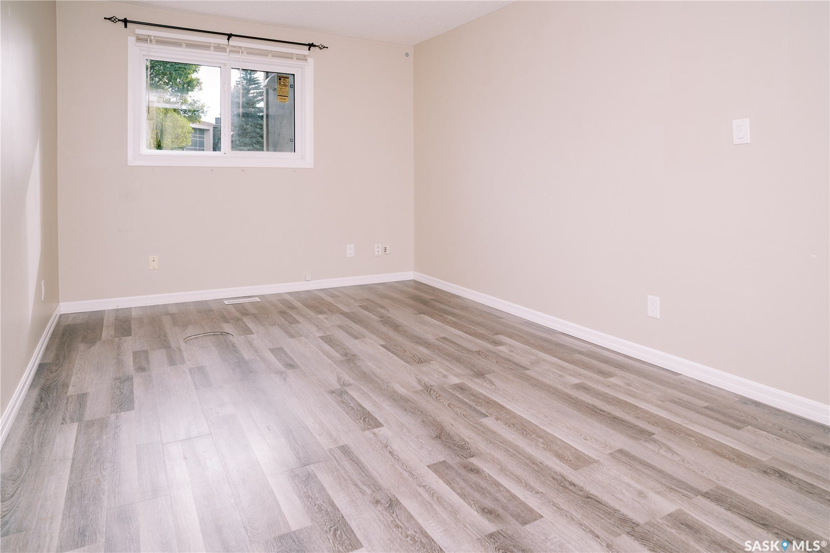 510 Prairie Avenue, #416, Saskatoon SK S7N 2V4 510 Prairie Avenue, #416, Saskatoon SK S7N 2V4