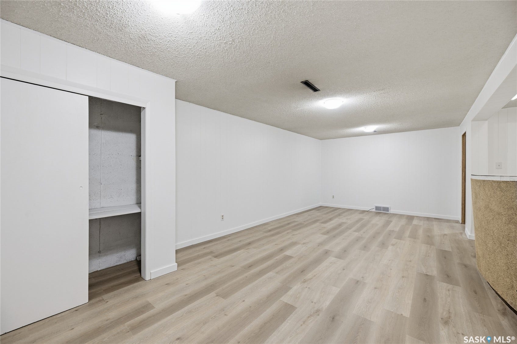 2522 William Avenue, Saskatoon SK S7J 1B3