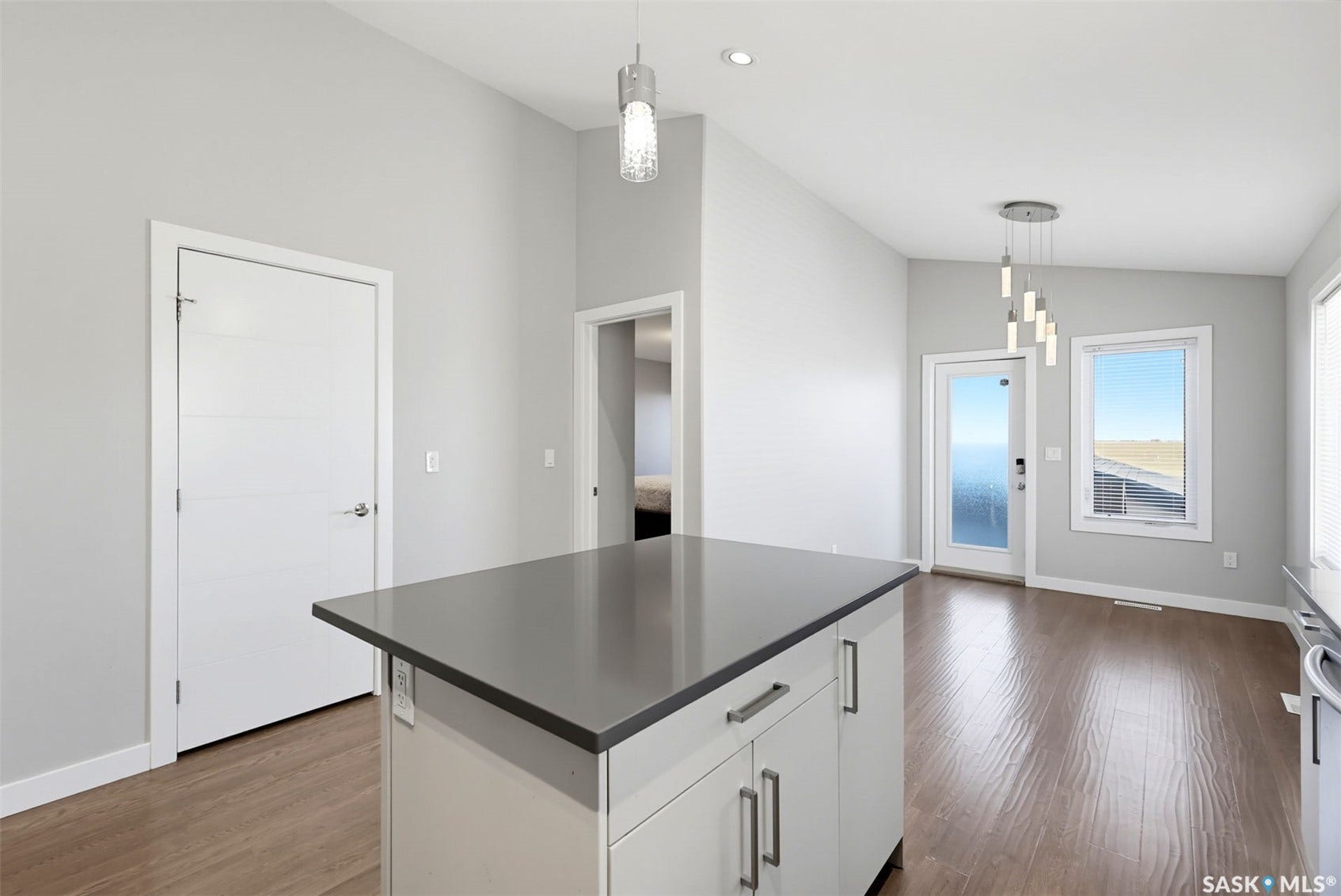 3814 33rd Street W, Saskatoon SK S7R 0M1