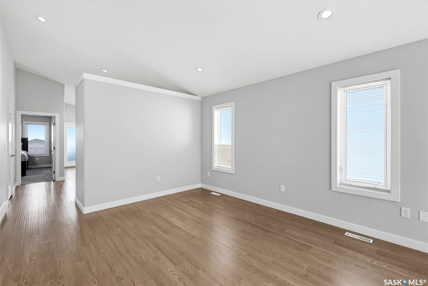 3814 33rd Street W, Saskatoon SK S7R 0M1