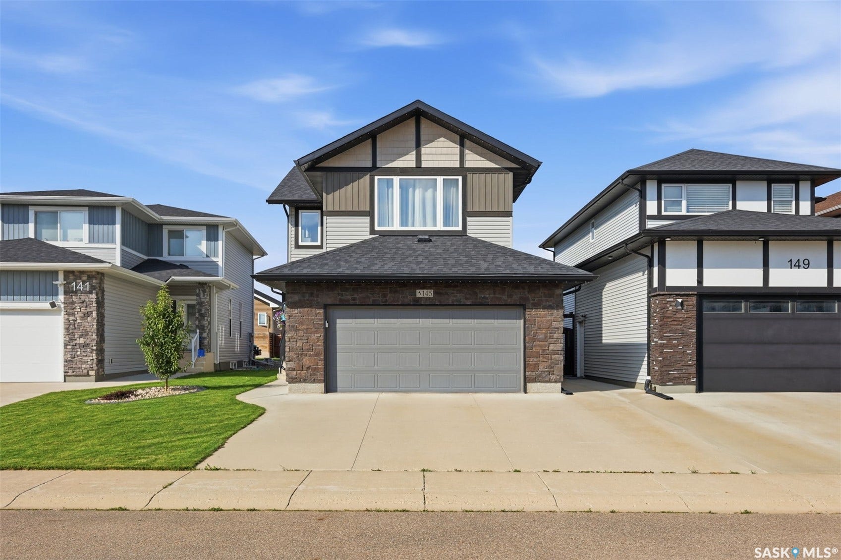 145 Cowan Crescent, Martensville SK S0K 2T1
