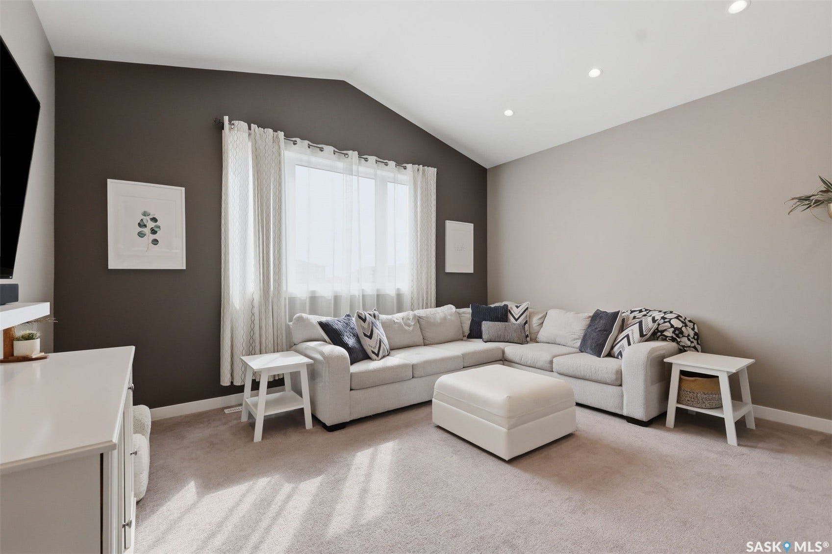 145 Cowan Crescent, Martensville SK S0K 2T1
