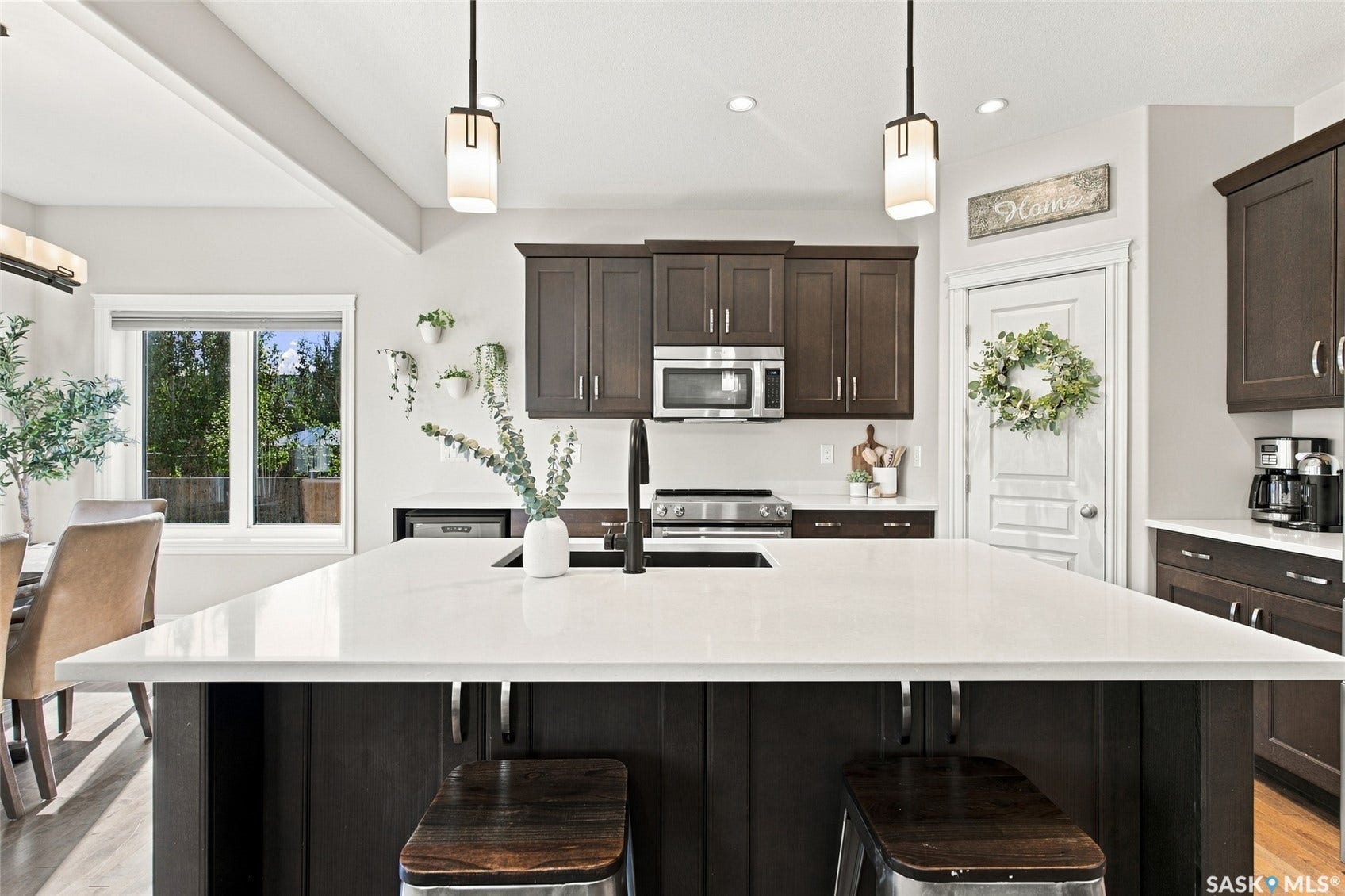 831 Salloum Crescent, Saskatoon SK S7W 0N2