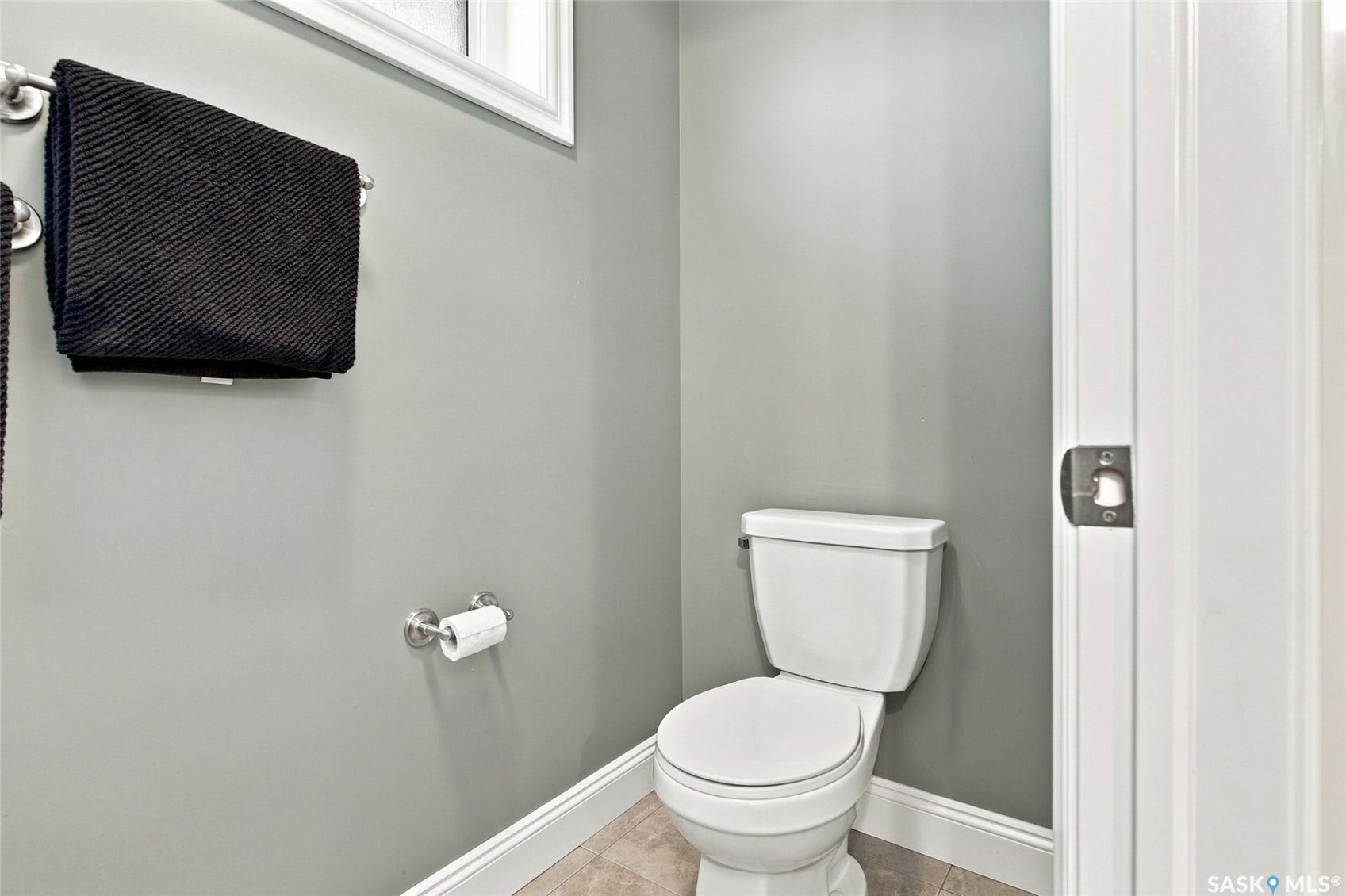 831 Salloum Crescent, Saskatoon SK S7W 0N2