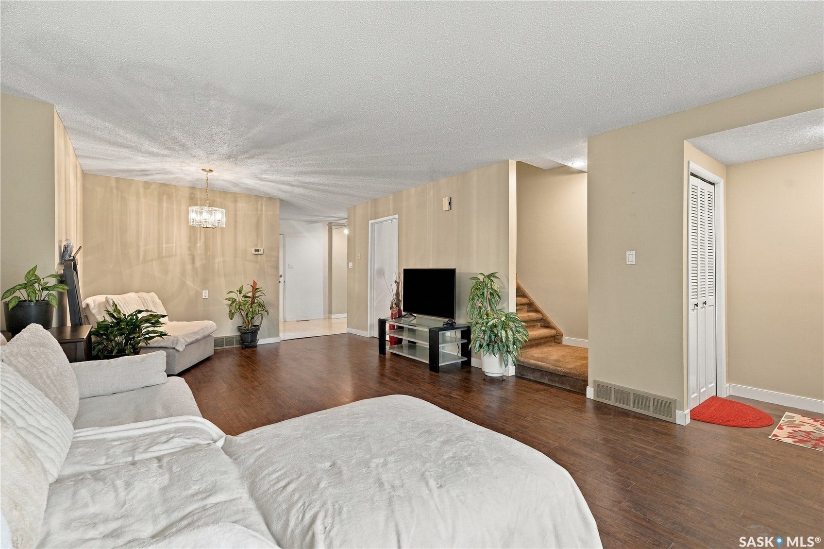 Hardwood flooring throughout the main level