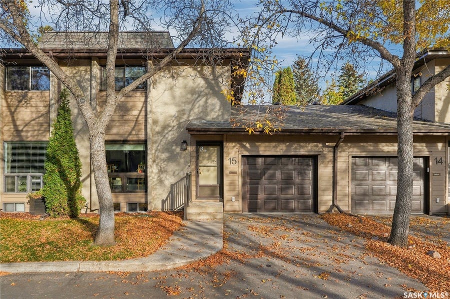 Property photo for 425 Pinehouse Drive, #15, Saskatoon SK