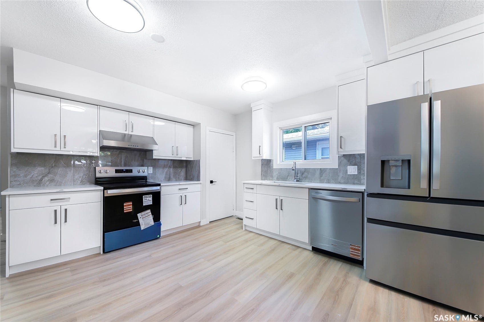451 R Avenue S, Saskatoon SK S7M 2Z4